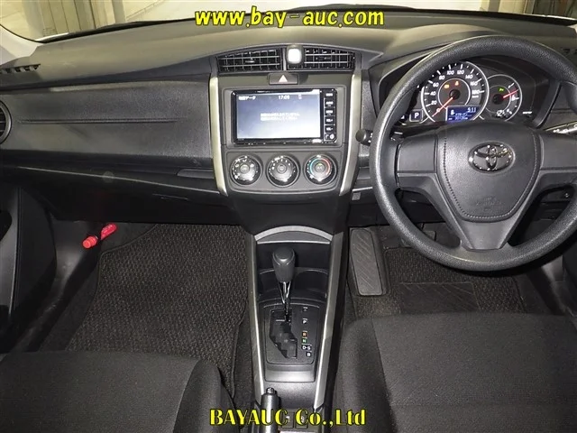 Toyota Corolla Fielder NRE161G 2021